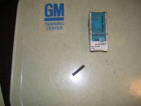 General Motors 3793014 Nos Genuine Gm Pin Trans Control Lever Pivot