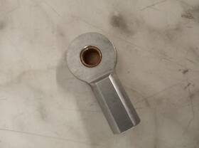 45416010 General Motors U-haul Transmission Cable Rod End Assy 2005-2008 Gmc C5500
