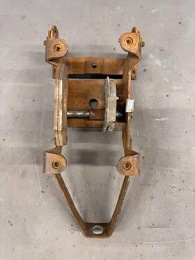 9779352 General Motors Gm 1965 1966 Pontiac Grand Prix Catalina Center Console Automatic Floor Shifter Oem