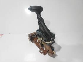 10314196 Gm 2000 Chevy Monte Carlo Automatic Transmission Shift Lever Control