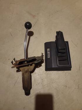 15585503 Gm 81-91 Chevrolet Gmc Squarebody Np208 Transfer Case Shifter Lever Knob Bezel Boot