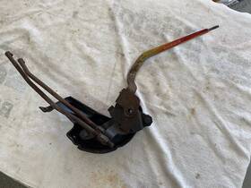 Gm Muncie 67 68 4 1967-1968 Camaro Factory Speed Shifter With Two Rods