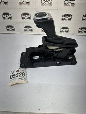 13528228 Gmc At Transmission Floor Gear Shifter Fits 2017 2018 Acadia 2.5l