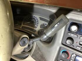 242.gm9204 Gmc Truck Yukon 2004 Transmission Shift 8051006