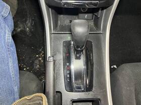 6110760 Honda Used Automatic Transmission Shift Lever Assembly Fits 2013 Accord Grade