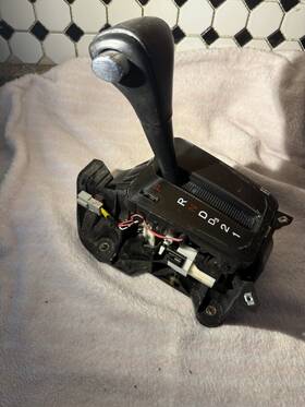 P446 Honda Accord 2003-2007 Automatic Transmission Shifter Assembly