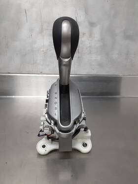 54200-tm8-a52 Honda Tm8-a500 10-14 Insight Lx Automatic Transmission Shift Lever Assembly