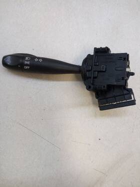 239.hy1n10 Hyundai 2010 Accent Column Switch Oem Used Tested Head Lights