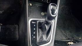 242.hy1o21 Hyundai Accent 2021 Transmission Shift Gear Shifter Knob Assembly 382566