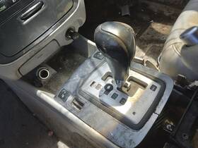 242.hy1s06 Hyundai Shifter Sonata 2006 Transmission Shift 179903