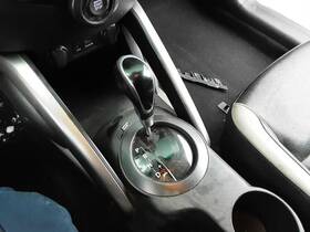 242.hy1w14 Hyundai Shifter Veloster 2014 Transmission Shift 1122090
