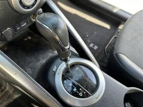 242.hy1w15 Hyundai Veloster 2015 Transmission Shift 1166998
