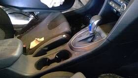 242.hy1x19 Hyundai Veloster 2019 Transmission Shift 1884683