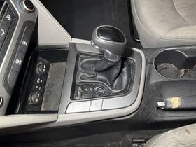 3413490 Hyundai Used Automatic Transmission Shift Lever Assembly Fits 2017 Elantra Gra