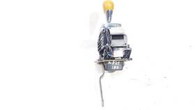 7024062 Infiniti Transmission Shifter With Knob Oem 2003 Q45
