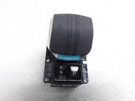 M8ez14e344aa Jaguar 242.ja1g23 2023 F-pace 8 Speed Automatic Trans Shifter Black Leather