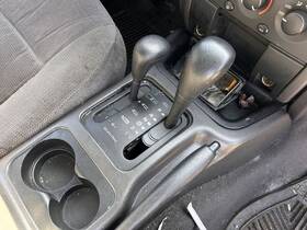 242.am8300 Jeep Grand Cherokee 2000 Transmission Shift 560278