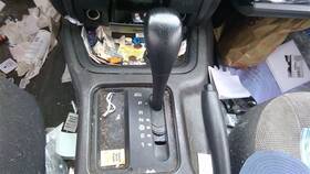 242.am8400 Jeep Transmission Shifter Assembly Automatic 6 Cylinder Fits 00-04 Grand Cherokee Oem