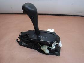 52109779ad Jeep Liberty Kj 05-07 Automatic Transmission Shifter Shift Lever Assembly