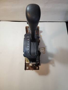 52109982 Jeep 02-04 Liberty Auto Transmission Shifter Assembly
