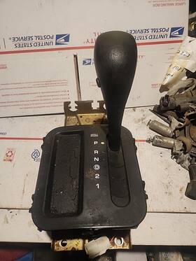P52104147ab Jeep Oem 1999-2004 Grand Cherokee Automatic Floor Gear Shifter 4x2