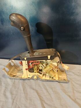 P52104312ag Jeep 2002-2004 Liberty Automatic Transmission Floor Gear Shifter Oem