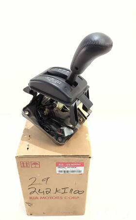 0k08c4610xa Kia New Oem Genuine Floor Shifter Black Leather 1997-2002 Sportage