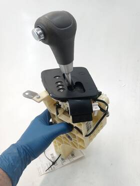 242.ki1311 Kia 2006-2012 Sedona Hyundai Entourage Automatic Floor Shift Shifter Assemlby Oe