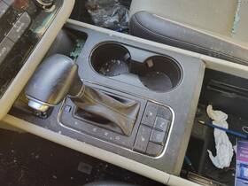 242.ki1318 Kia Sedona 2018 Transmission Shift 8053851
