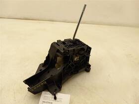 242.le1h18 Lexus 2018 Nx300 F-sport 4wd Automatic Transmission Shifter Assembly