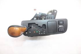 242.le1x02 Lexus 2002 Sc430 Z40 Convertible #357 Shifter Gear Box