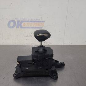 242.le1x21 Lexus 21 2021 Ls500 3.5l Automatic Transmission Shifter