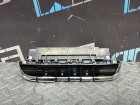 242-n Lincoln 242-n/a Oem 2020-24 Corsair Dash Mounted Push Button Shifter Control Panel