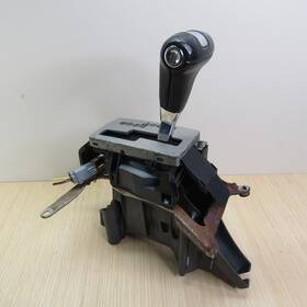 6l74-7j228-aa34n7 Lincoln 2005 -2006 Navigator Floor Console Gear Knob Shifter Auto Trans Assy Oem