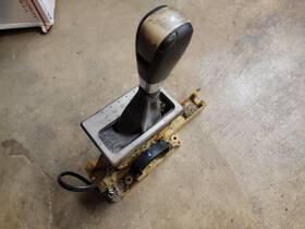 Bdn4bz Lincoln 7k004 2003-2004 Navigator Floor Shifter Gear Shift Lever Selector Assembly Oem