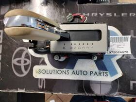 7l1p-7e034-a Lincoln 2007 Navigator Floor Shifter Oem # 073 / B063
