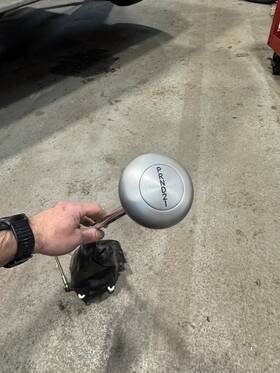 S-7121 Lokar Floor Mounted Shifter For Th350 / Th400