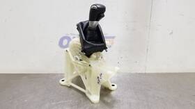02600051 Mazda 20 2020 Cx-5 Oem Transmission Shifter 2.5