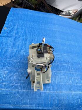 242-999527 Mazda 2010-2013 3 Automatic 5 Speed Floor Gear Shift Shifter Assembly Oem