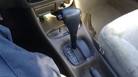 242.mz1j99 Mazda Transmission Shifter Assembly Automatic 1.6l Fits 99-00 Protege Oem