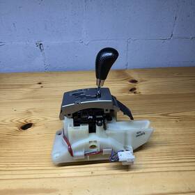 Bn8eg Mazda 2004 - 2009 3 Hatchback Automatic Transmission Floor Gear Shifter Selector