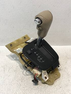 G-10-01a1bl73 Mazda 2002 Millenia S Automatic Floor Gear Shifter Oem Beige