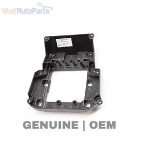 1766830006 Mercedes-benz 2015-2019 Gla45 Amg 2.0l - Center Console / Shifter Mount Bracket