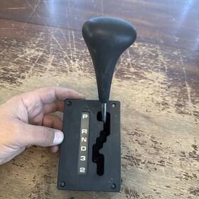 Mercedes Benz 190 Oem U1326 1984-1993 190d 190e Floor Gear Shift Selector Oem. U13247