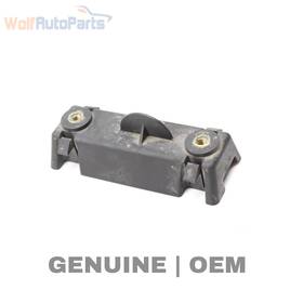 2042670040 Mercedes-benz 2012-2018 Cls550 - Automatic Transmission Shift Lever Bracket