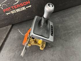 2042673724q02 Mercedes-benz 2008 C350 Auto Transmission Floor Shifter Gear Selector