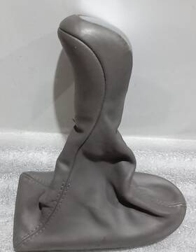 A2112673910 Mercedes-benz 242.mb1r06 2003-2009 E-class Center Console Shifter Knob And Boot Gray