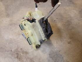 A2032678124 Mercedes-benz 01-09 C240 Tiptronic Floor Gear Box Shift Shifter Selector