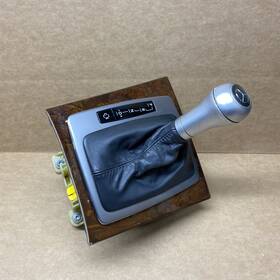 A2042670388q9 Mercedes-benz 08-14 W204 C250 C300 C350 Shifter Shift Knob Boot Wood Trim Silver Oem