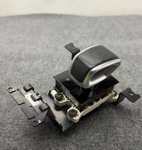 A2126820686 Mercedes-benz W212 E63 Cls63 Amg-s Gear Shifter Selector Assembly Oem